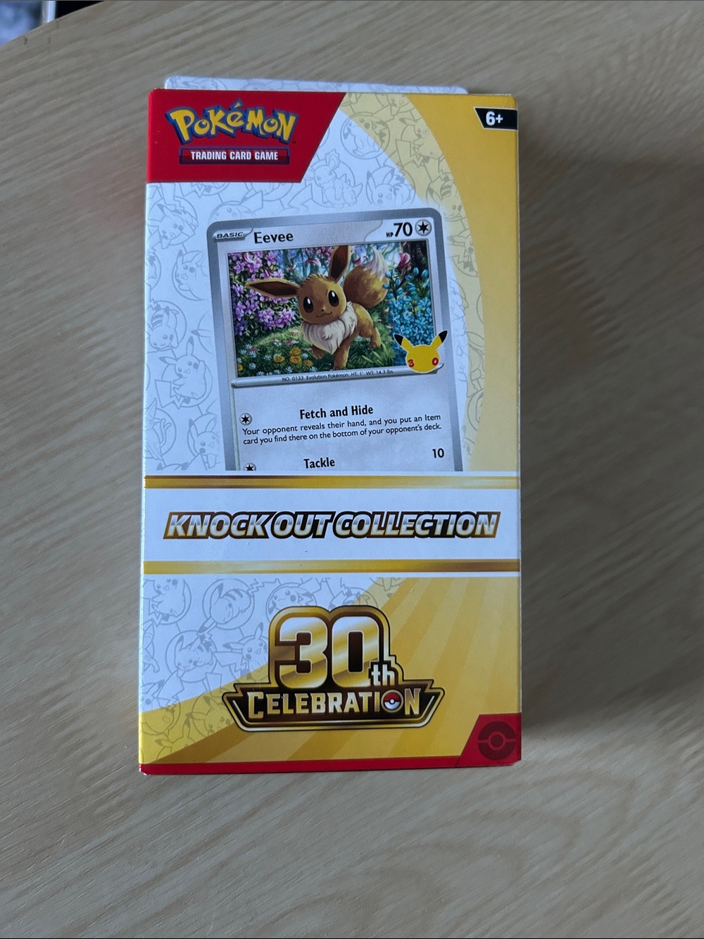 Pokemon 30th Celebration Knock Out Collection – Yellow & Red Eevee Box